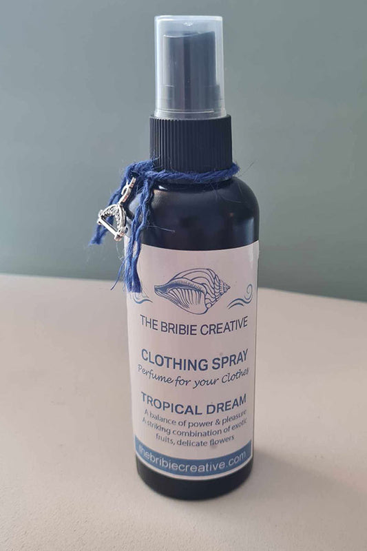 #Two Clothing Spray